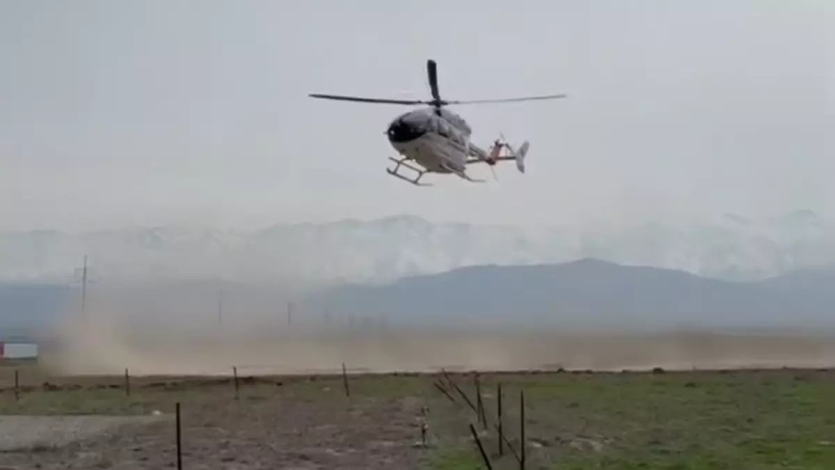 Двоих детей с химическими ожогами вертолётом доставили в Тараз