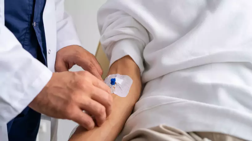 Шымкентте дәріхана жанындағы процедуралық кабинеттерде 4 адам қайтыс болған