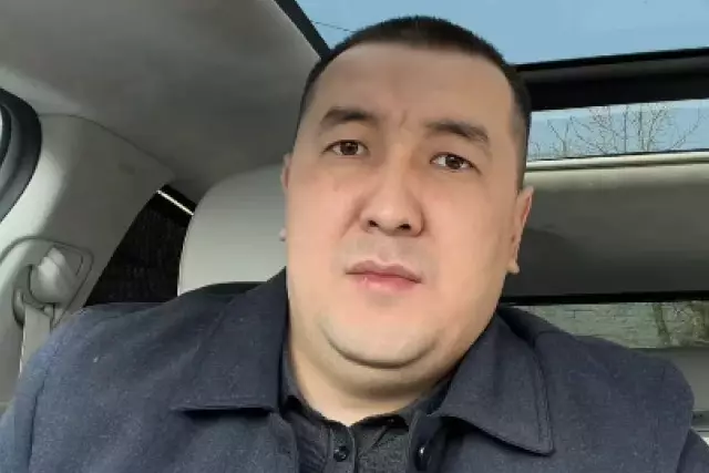 Белгілі заңгер Әділетхан Молдахан қамауға алынды