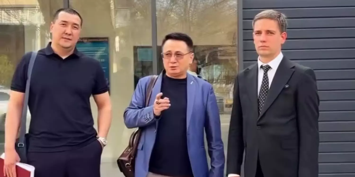 Кеше ғана бірігіп президентке үндеу жасаймыз деген адвокаттар тарқап кетті