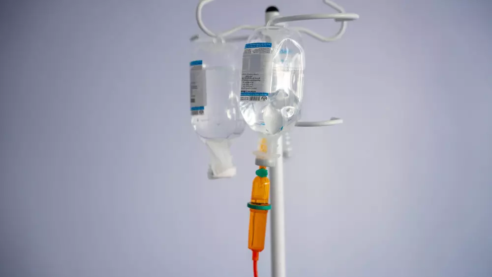 Қазақстанда тексерулерден кейін жүздеген жеке емшара кабинеттері жабылды