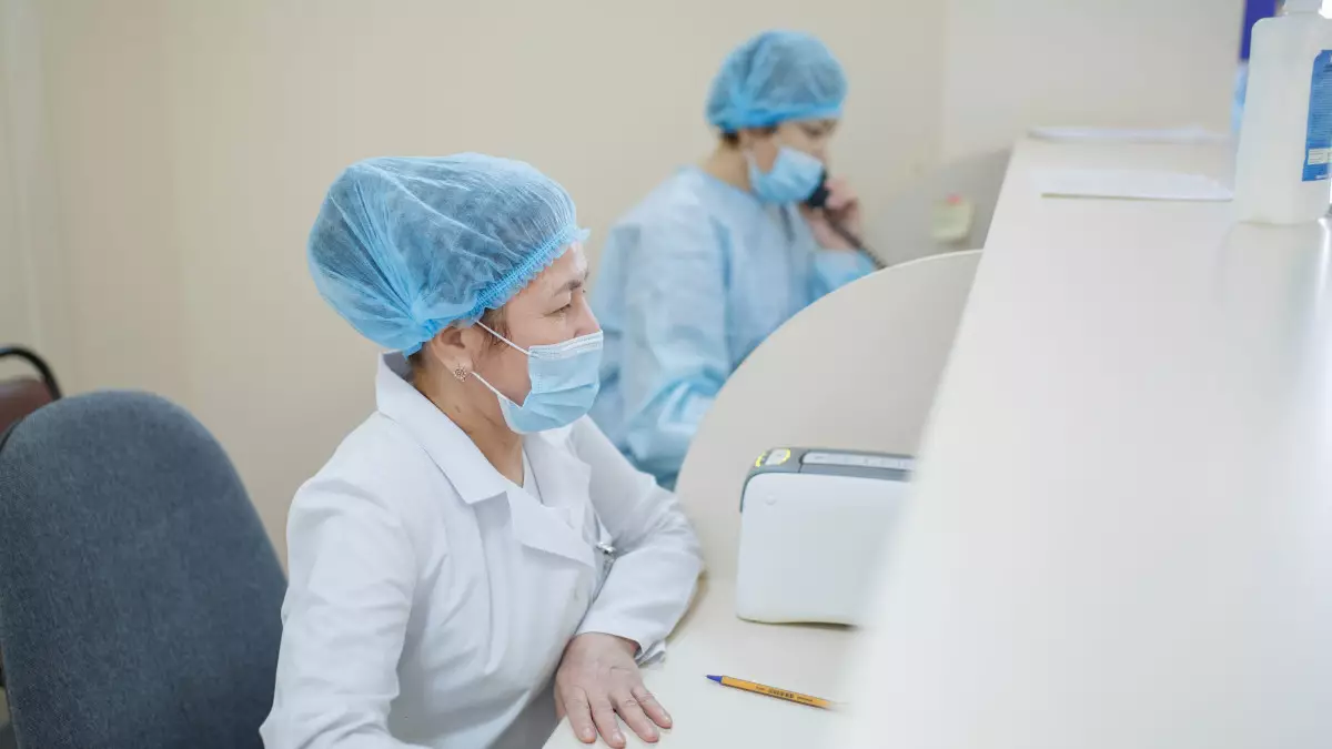 В Казахстане выявили сотни процедурных кабинетов без лицензии