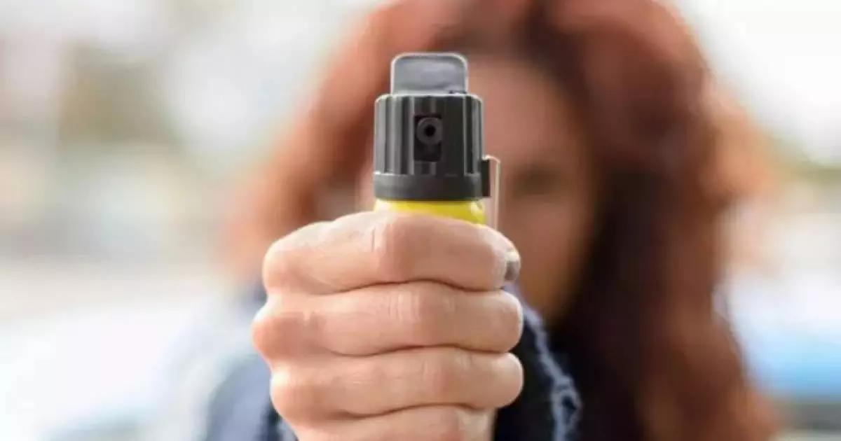  Өскеменде мектеп оқушысы автобус ішінде бұрыш баллонын шашып жіберді 