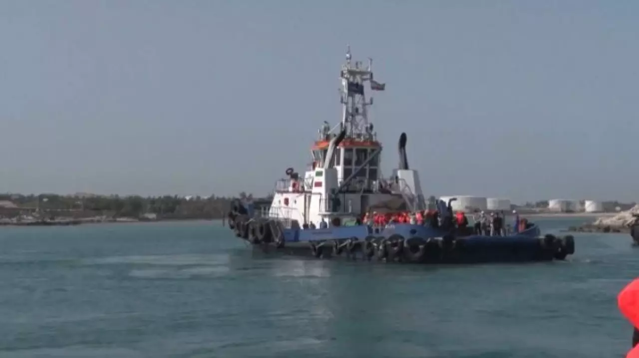 ООН: транзит судов через Ормузский пролив упал на 95%