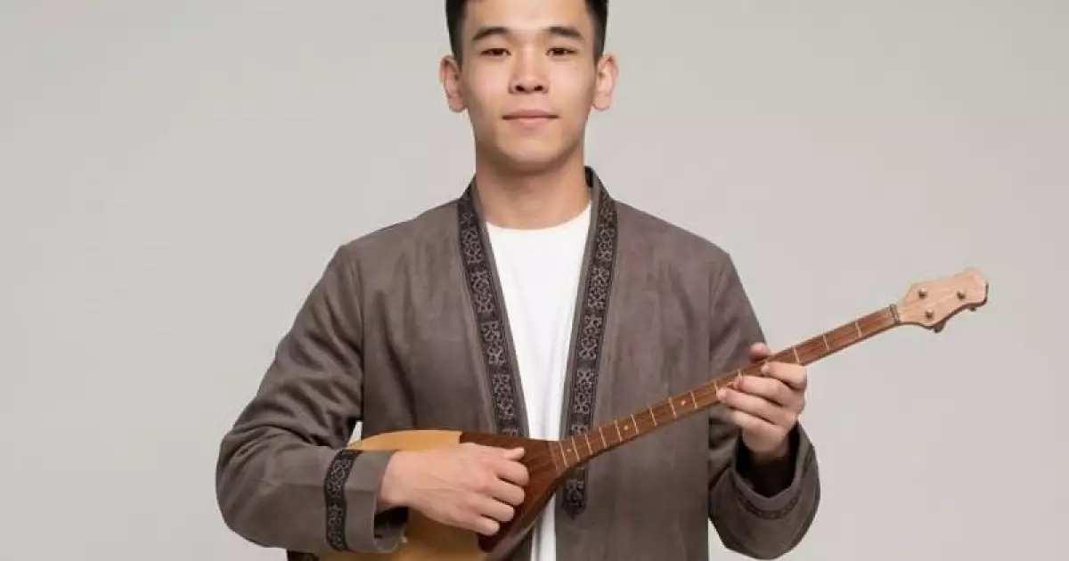   Ұлттық ұлан сапына бес түрлі музыкалық аспапта өнер көрсететін сарбаз қосылды   