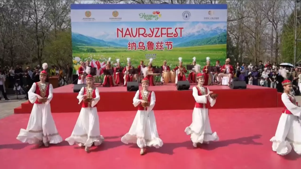 Қытайда дәстүрлі Наурыз фестивалі өтті