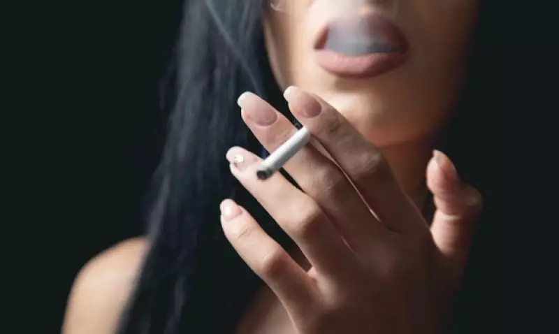 Казахстанка оказалась в реанимации из-за выкуренной сигареты