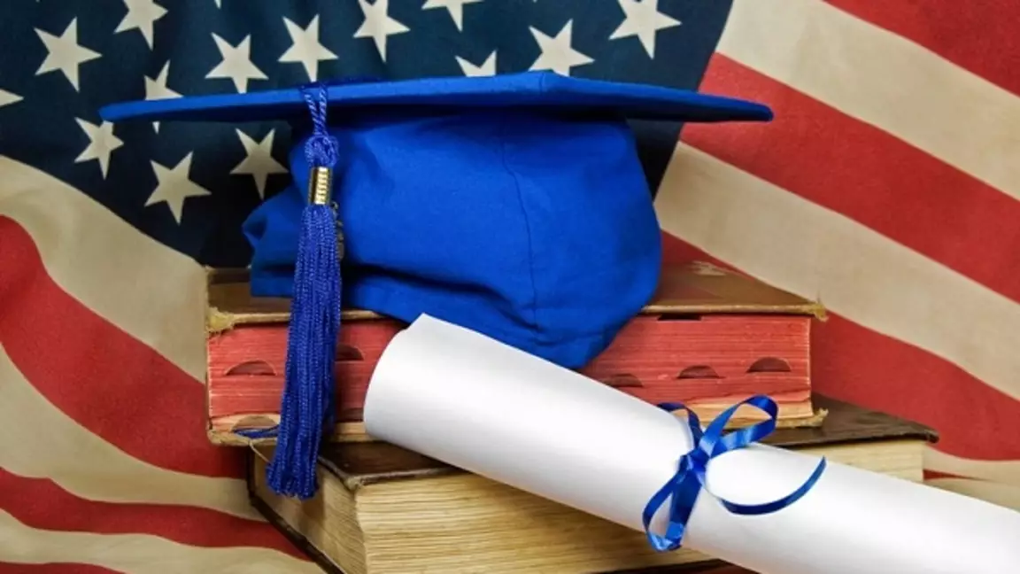 Қазақстандық студенттерге АҚШ-та білім алу қиындай түскен