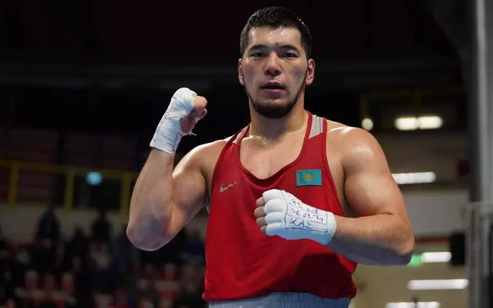 Айбек Оралбай тарихи рекорд жаңартпақ