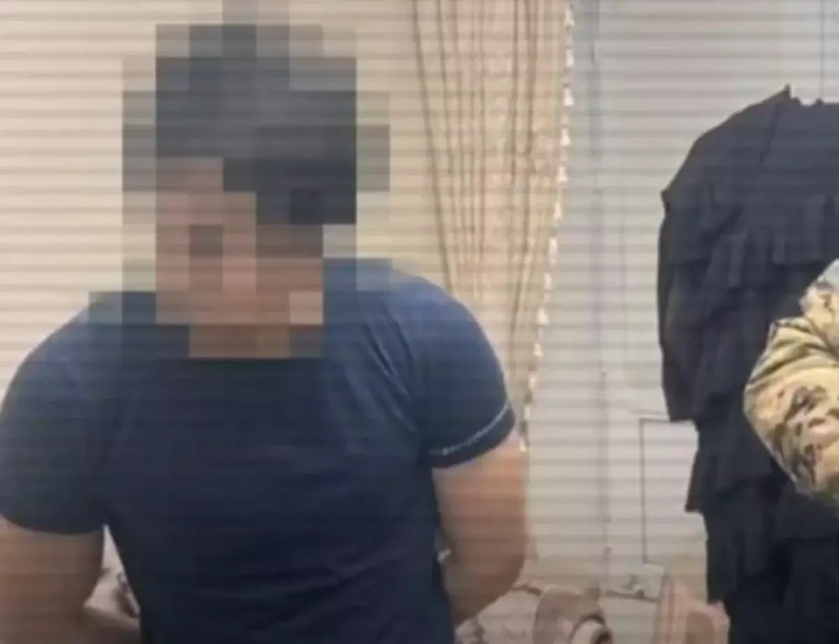 Ұрлық, бопсалау, алаяқтық: Қарағанды облысында қылмыстық топ ұсталды