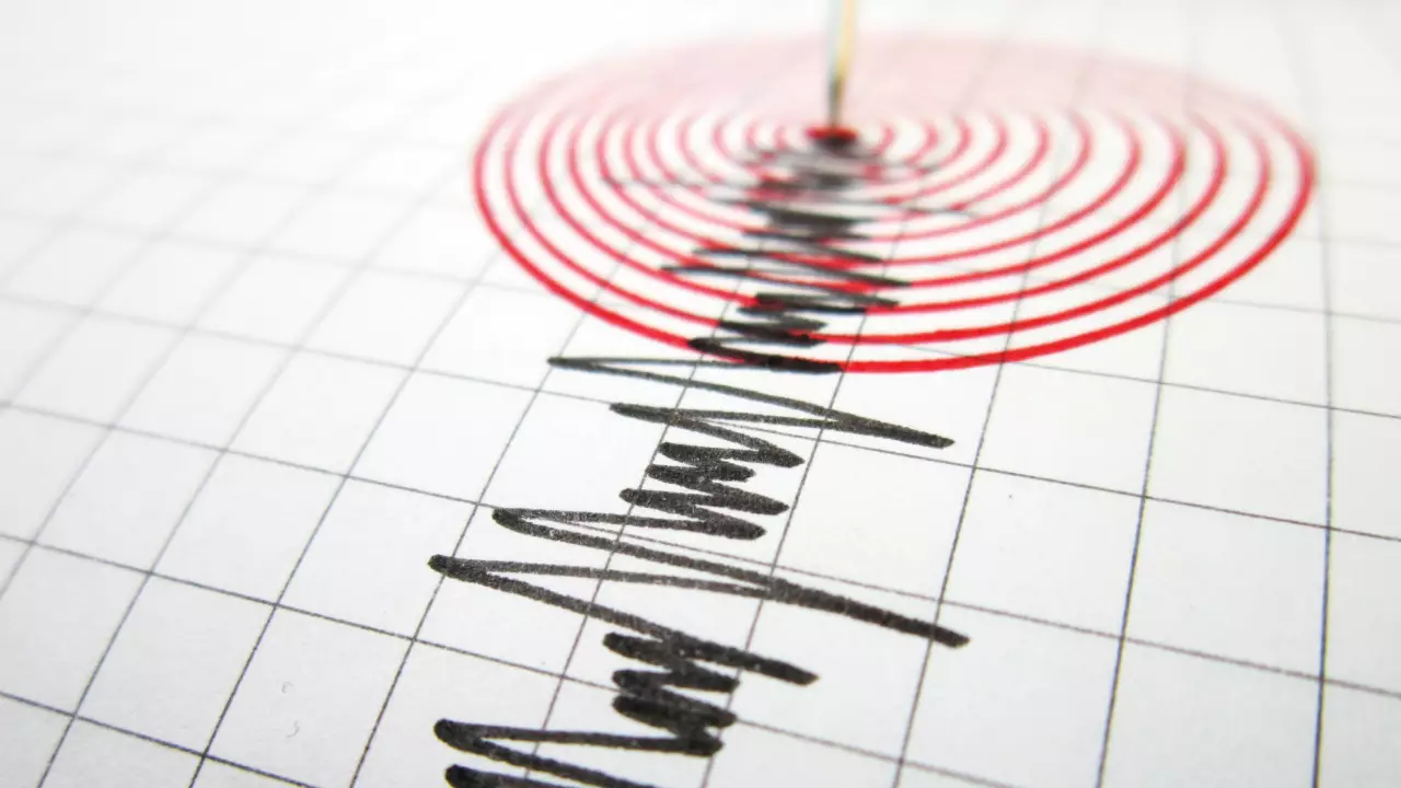Три землетрясения произошли в Казахстане за сутки.