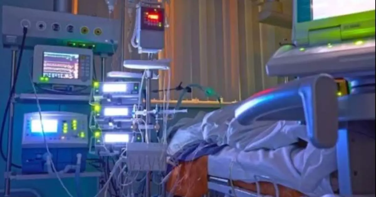  Көшеден табылған темекіні шеккен қыз жансақтау бөлімінен бір-ақ шықты 