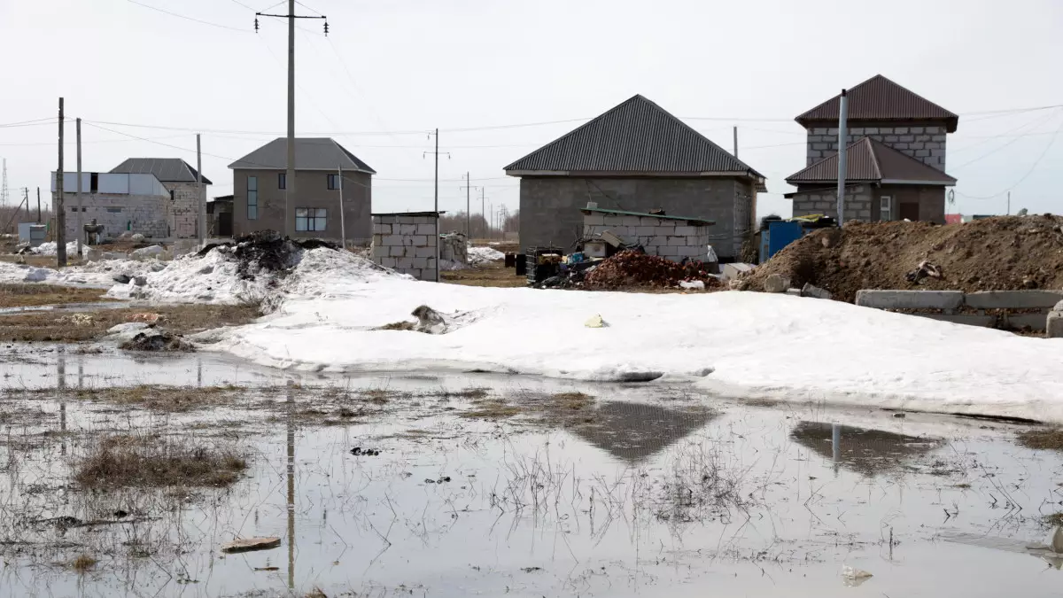 Лай көше мен еріген қар суы: Астана маңындағы ауылдың бүгінгі көрінісі