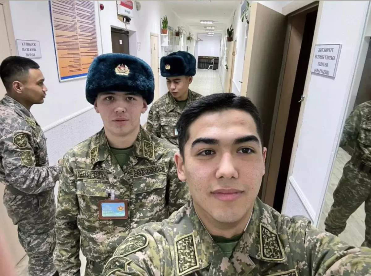 Қазіргі әскер енді сапқа тұрып, қару ұстау ғана емес...