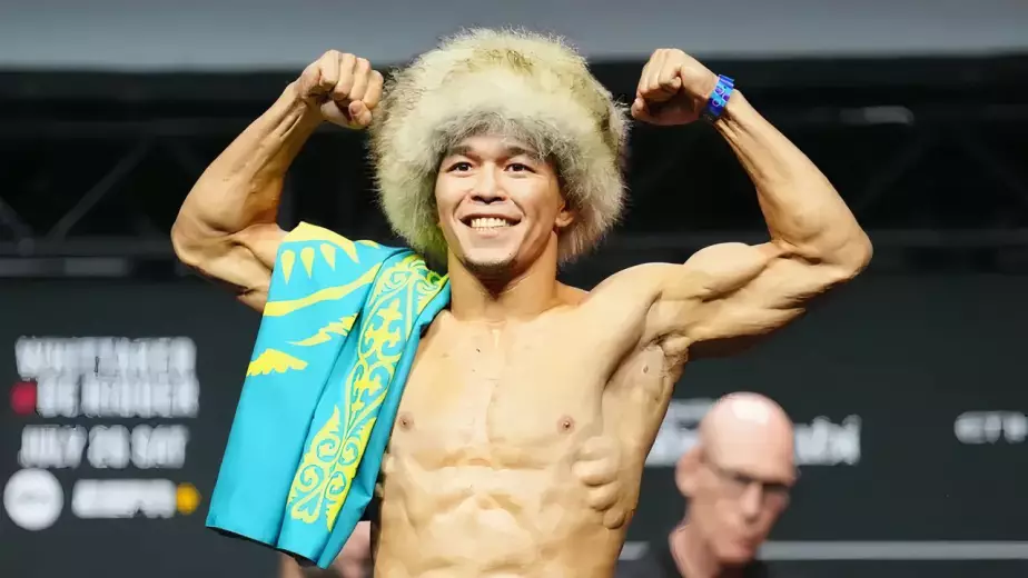 Асу Алмабаев проведет бой с обидчиком казахстанцев на UFC в Баку