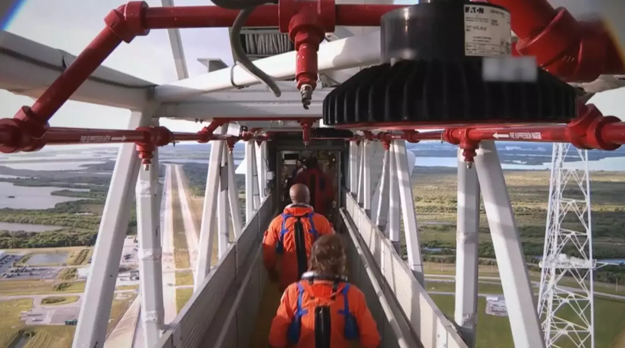 Адамзат 53 жылдан кейін айға оралмақ