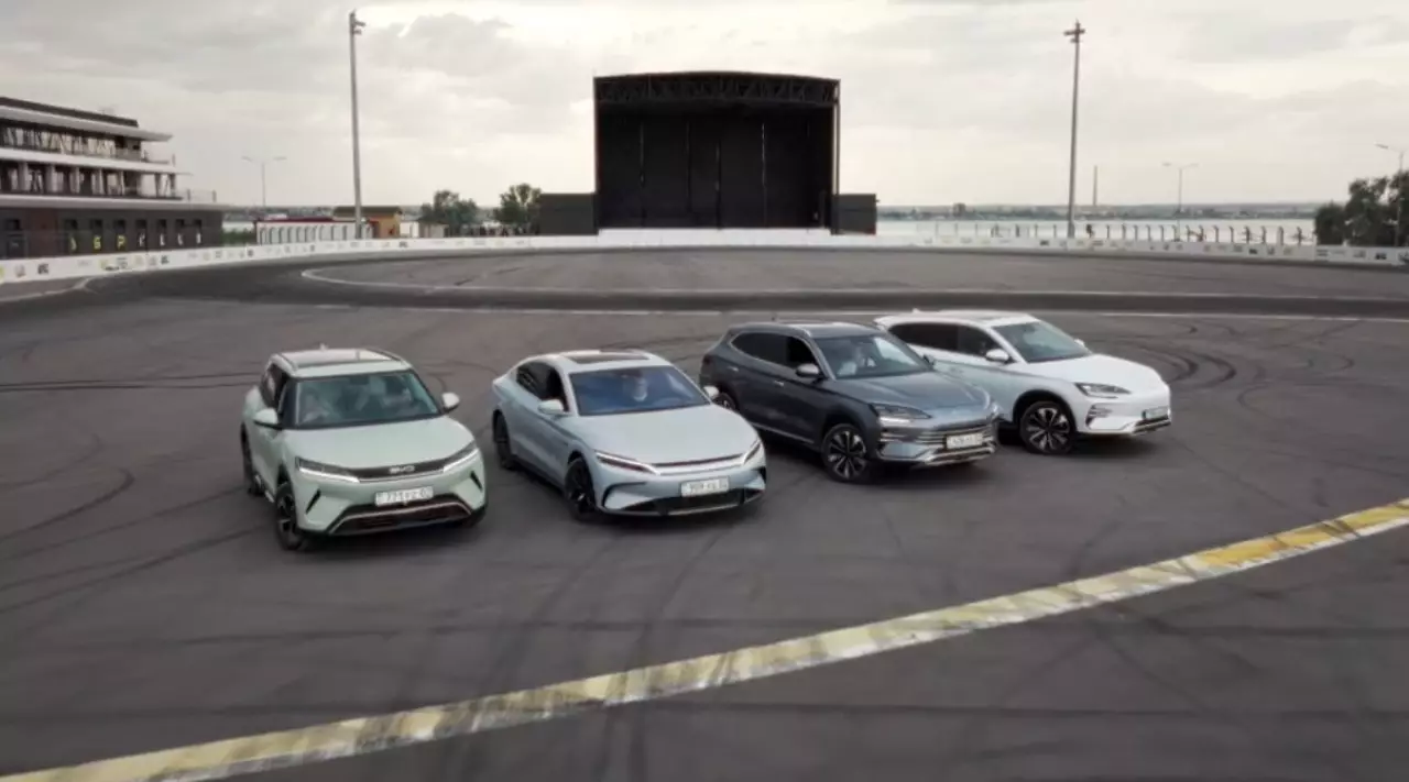 Продажи электромобилей и гибридов растут в Казахстане