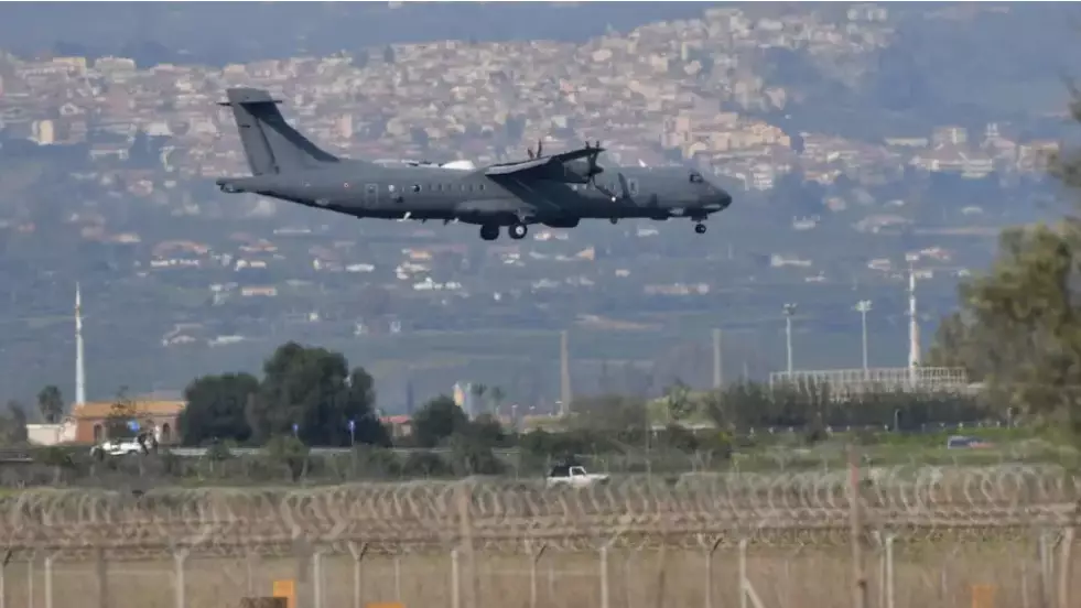 Италия Иранға қарсы соғысқа қатысқан АҚШ ұшақтарының қонуына рұқсат бермеді