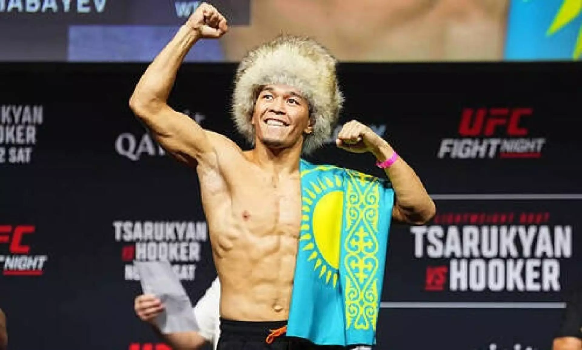 Алмабаев получил нового соперника и дату боя в UFC