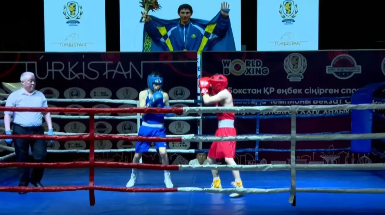 Международный турнир памяти Бекзата Саттарханова стартовал в Туркестане