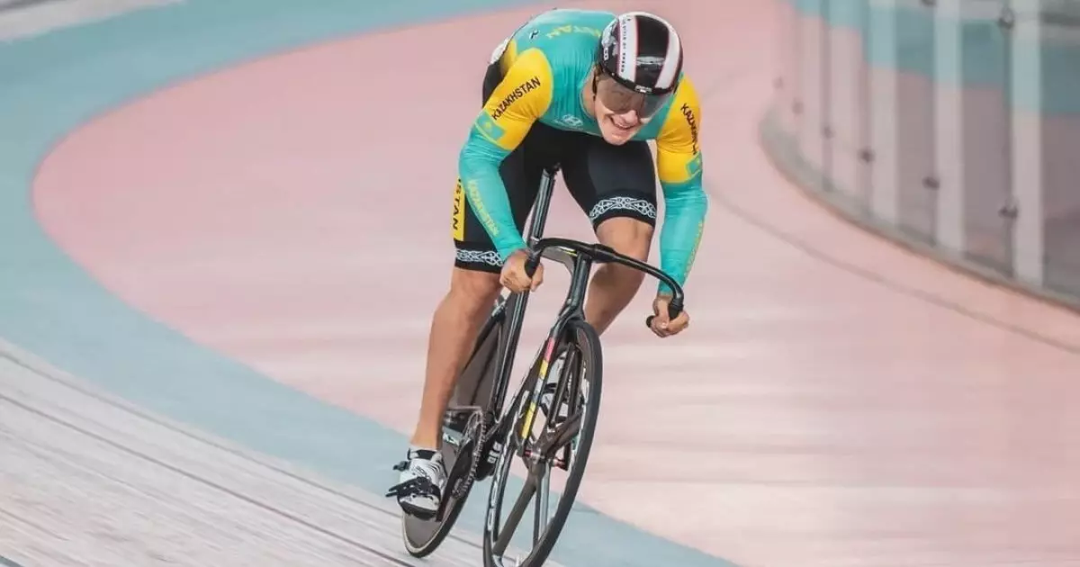   Кирилл Курдиди тректегі велоспорттан Азия чемпионы атанды   