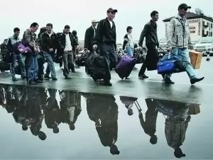 Число переезжающих в Узбекистан из России и Казахстана растет.