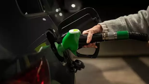 Казахстан вошел в топ-10 стран мира по дешевизне бензина