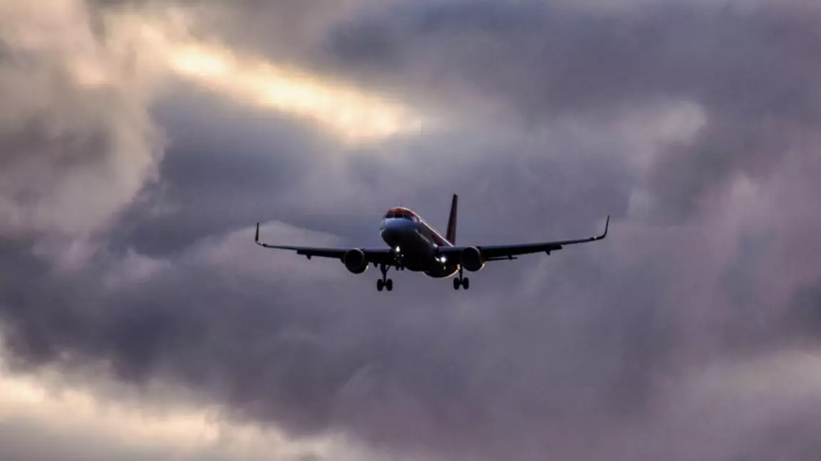 Қырымда ұшақ апатқа ұшырап, 29 адам қаза тапты