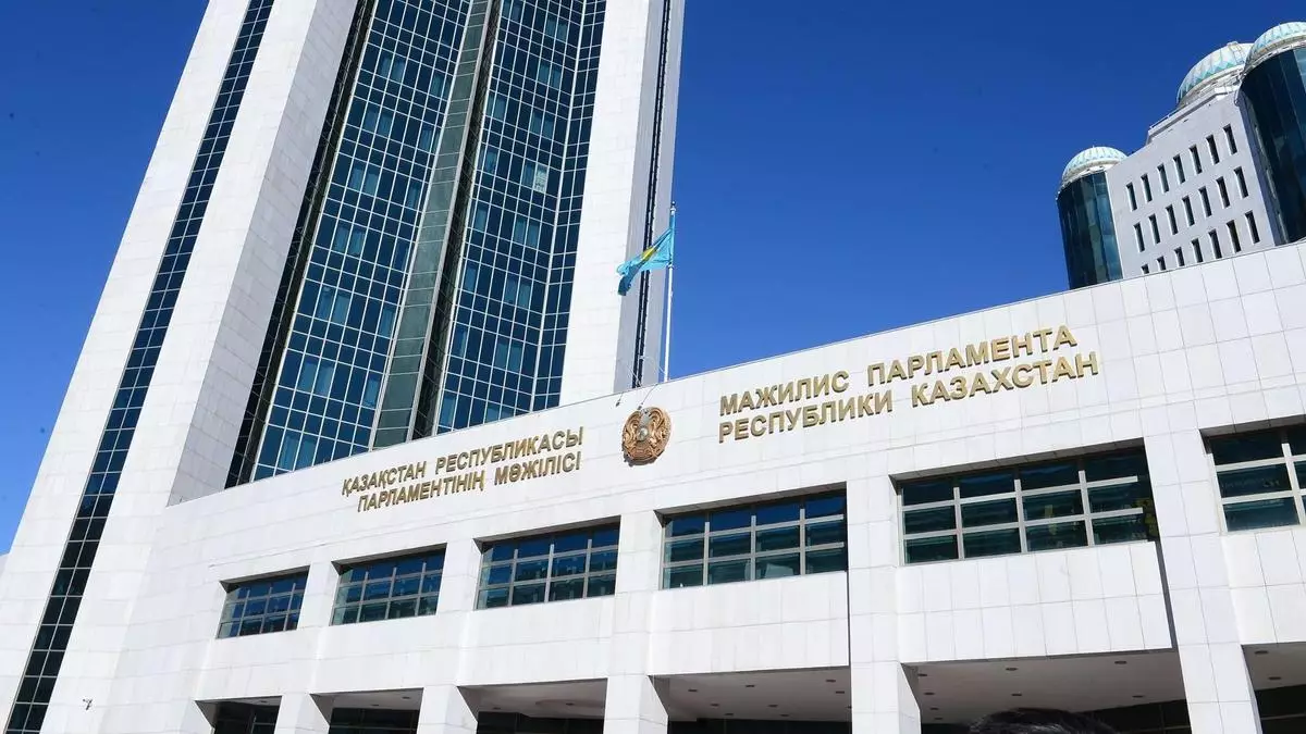Спецорганы Казахстана начнут искать IT-таланты: Мажилис одобрил поправки