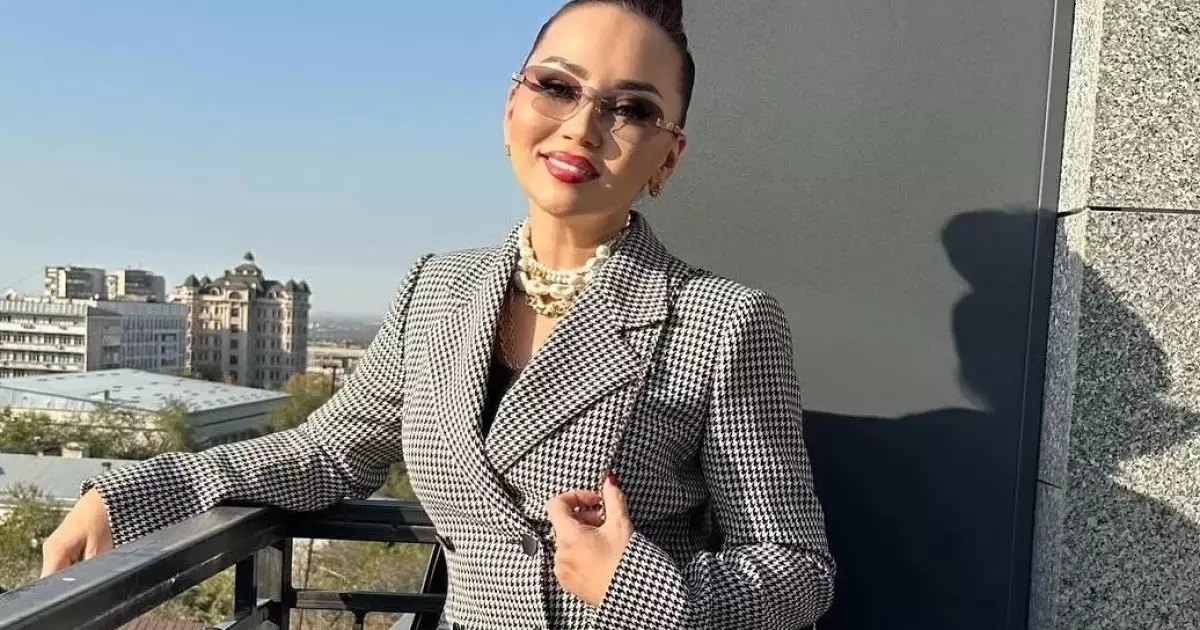  “Меккеден келіп, қайтадан ішеді”: Баян Алагөзова әріптестерін сынады 