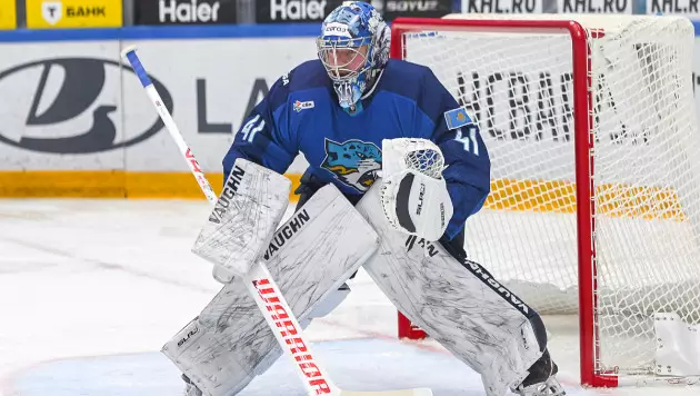 Американский вратарь покинул "Барыс" и перешёл в новый клуб