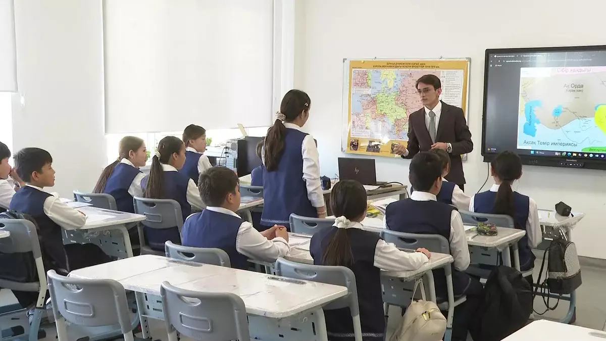 Қазақстанда 700-ден астам білім беру бағдарламасы қысқартылады