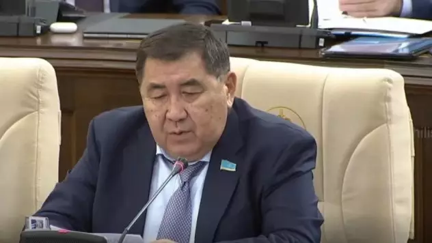 Ермурат Бапи: псевдорелигиозные фанатики угрожают будущему молодежи