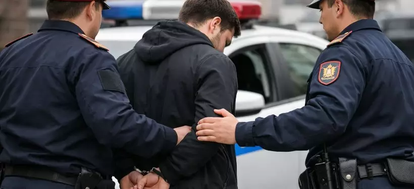 Жеке деректерді пайдаланып, несие алған: Ақтөбеде алаяқ ұсталды