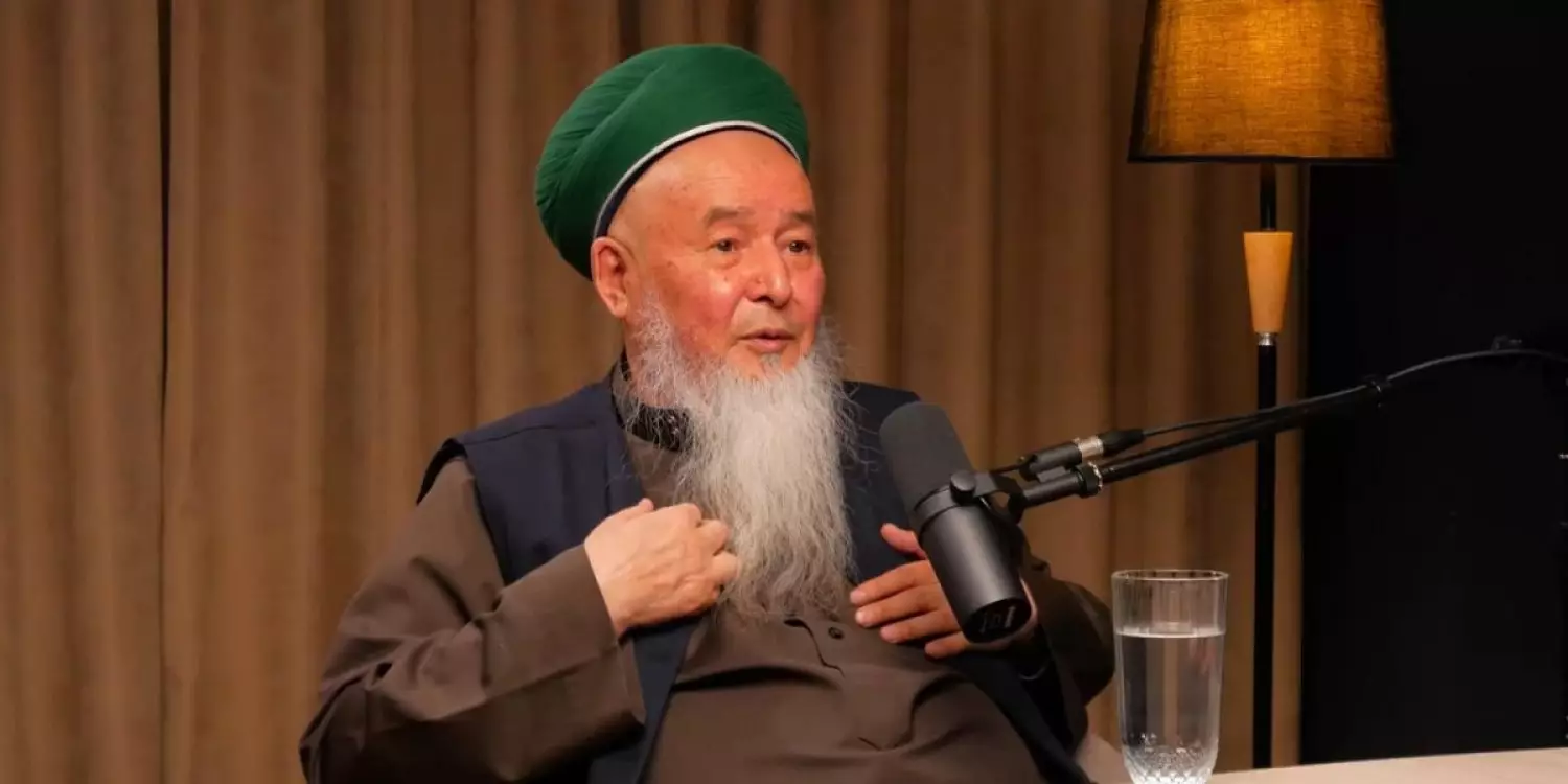 Әйелдерінің бірін шәкіртіне берген имам туралы мүфтият мәлімдеме жасады 