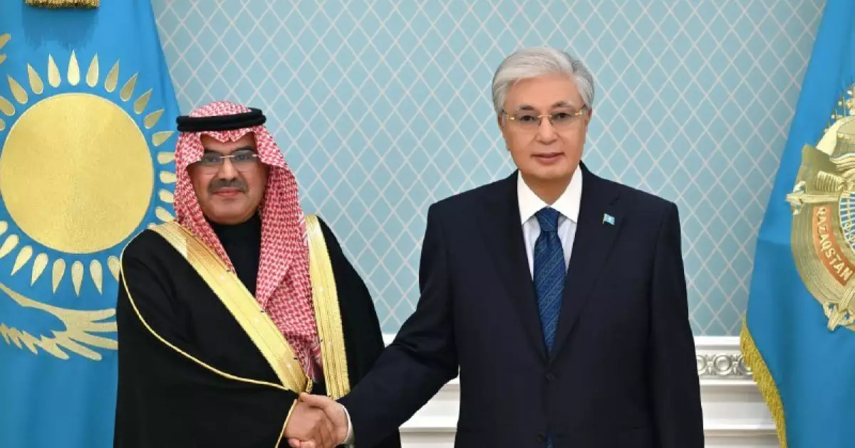  Президент Сауд Арабиясы Корольдігінің Қазақстандағы елшісімен кездесті 