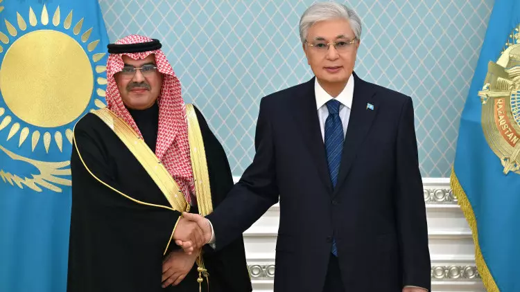 Токаев пригласил премьер-министра Саудовской Аравии посетить Казахстан