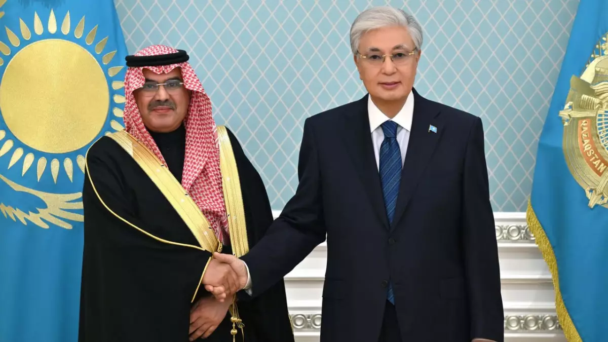 Тоқаев Сауд Арабиясының премьер-министрін Қазақстанға шақырды