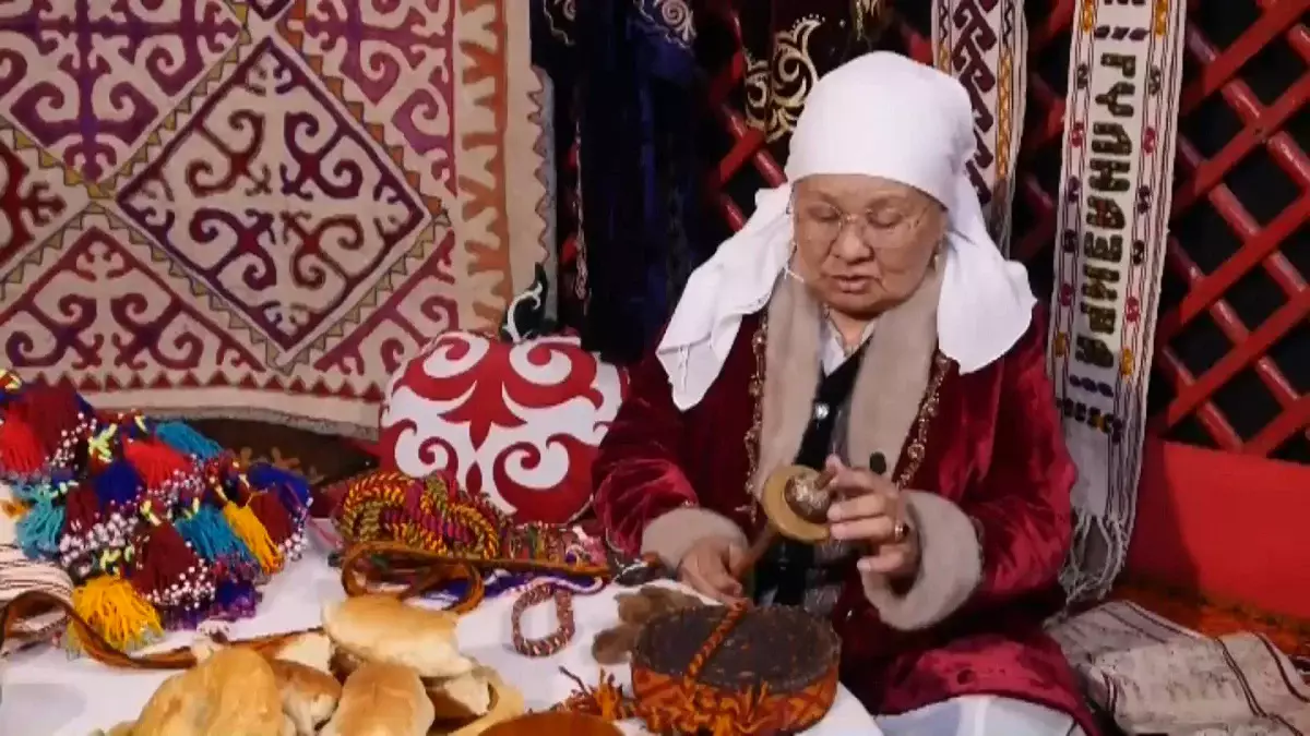 Маңғыстаулық кейуана 80 жылдық тарихы бар ұршықты қалай сақтап отыр