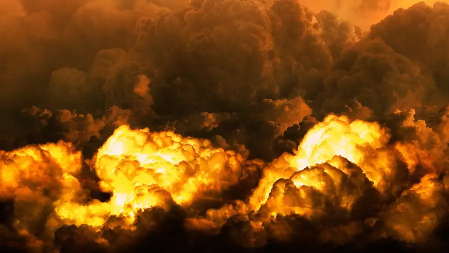 Зардап шеккендер бар: Маңғыстаудағы жанармай құю бекетінде жарылыс болды