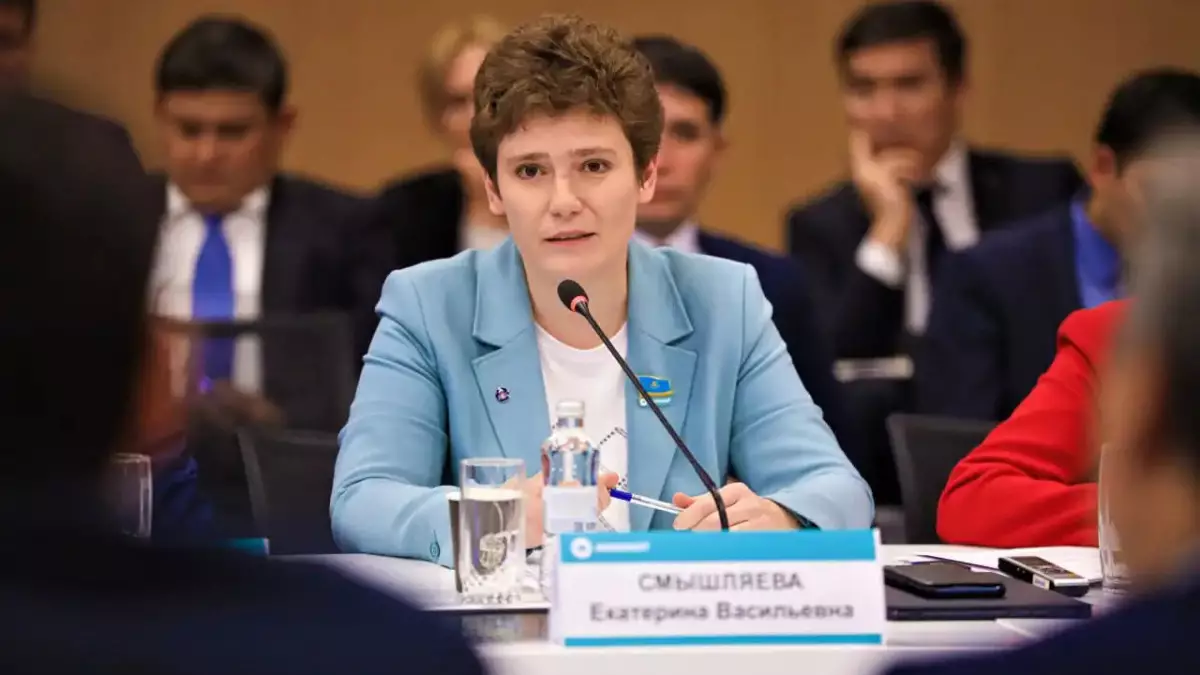 Депутат Смышляева: Сақтандыру жүйесі пациент пен дәрігерді қорғай алмай отыр