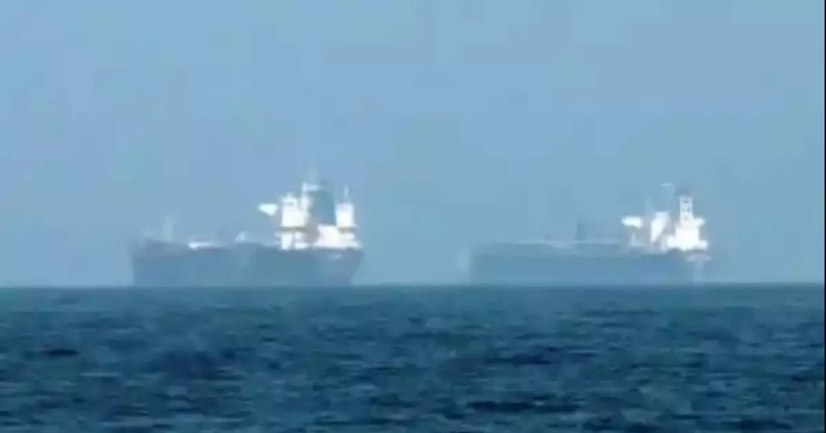  БАӘ АҚШ-пен бірге Ормуз бұғазын күшпен ашуға дайын 