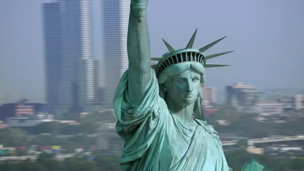 «Так рушатся империи»: в США призвали готовиться к худшему из-за обращения Трампа - новости на Lada.kz 01.04.2026