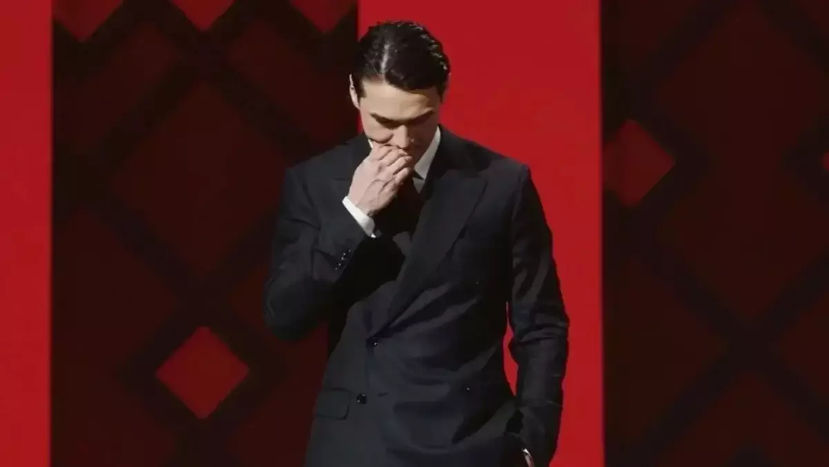 Концерт Нурлана Сабурова отменили в Китае