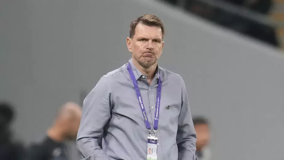 ФК "Актобе" объявил имя нового главного тренера. Он выводил Словакию на Евро-2020 и работал в Кыргызстане