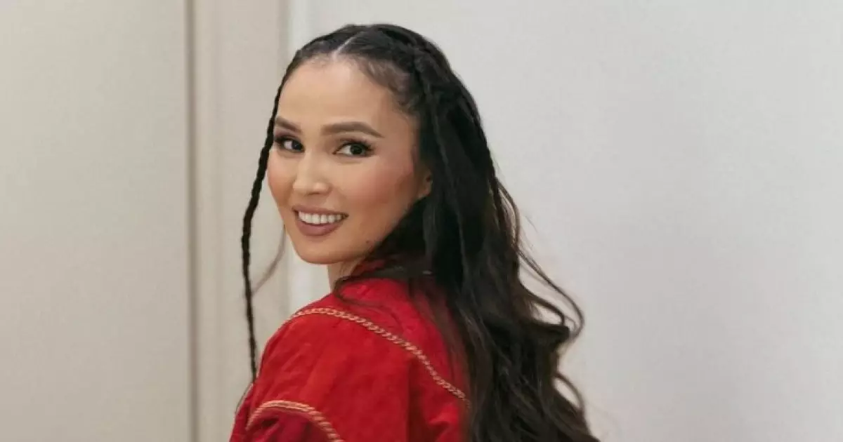   «Шүкір айтуға ертерек сияқты»: Жұлдыз Әбдікәрімова жазбасымен оқырманды ойландырып қойды   