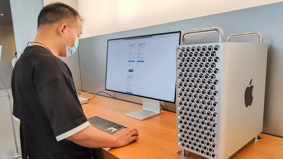 Apple прекращает выпуск известного продукта после 20 лет в рамках смены стратегии.