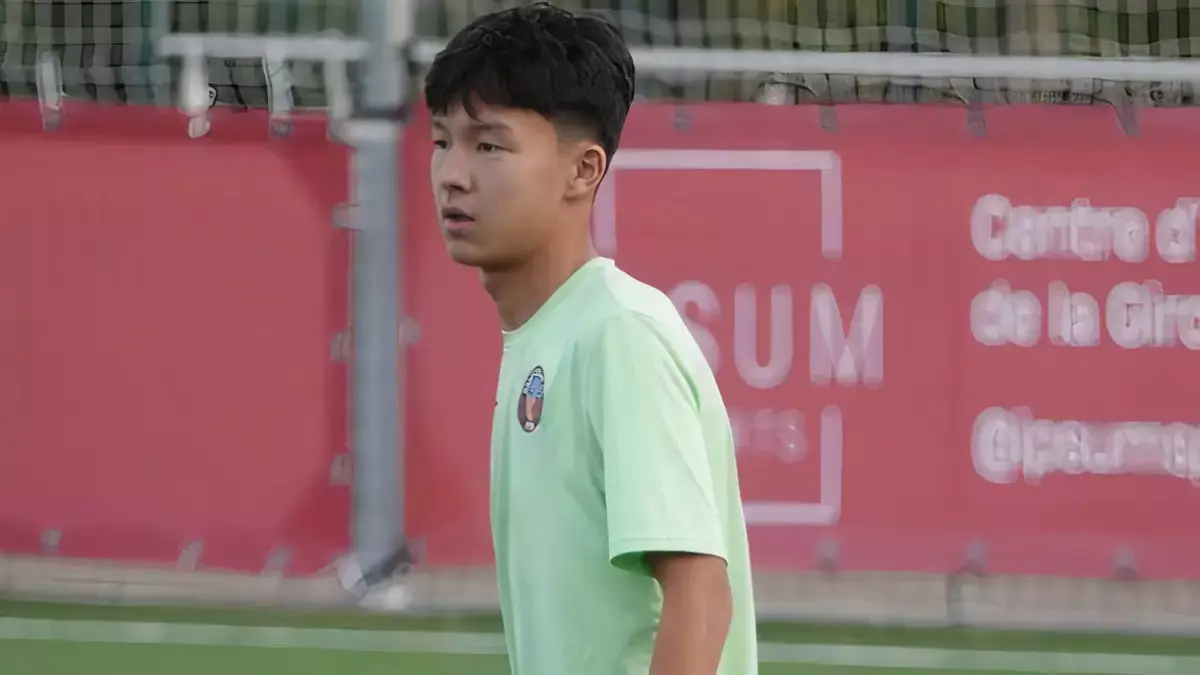 15-летний казахстанский футболист перейдет в  «Барселону»