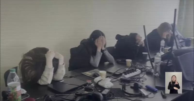 Колл-центры мошенников, обманывавших казахстанцев, накрыли в Украине