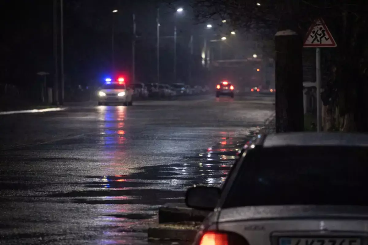 Перепалка между братьями переросла в драку в Актау - новости на Lada.kz 01.04.2026